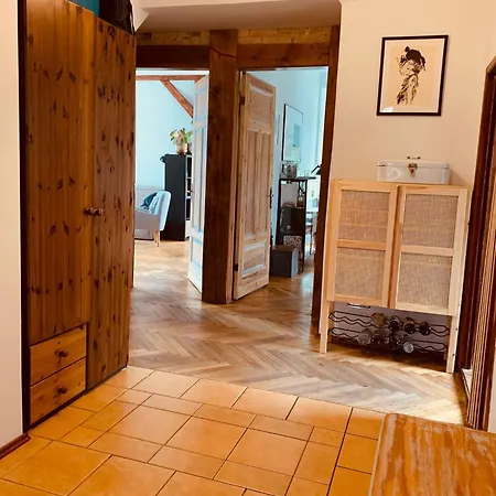 Apartment 3-pokojowy Z Tarasem W Willi, 95m2