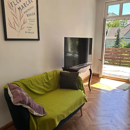 Apartment 3-pokojowy Z Tarasem W Willi, 95m2