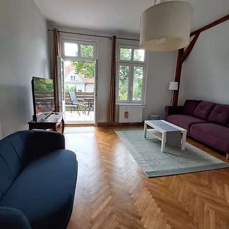 3-pokojowy Z Tarasem W Willi, 95m2 Διαμέρισμα